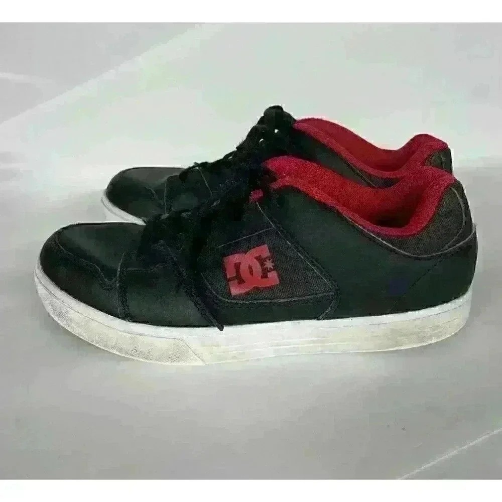 DC Youth Kids Size 4 Shoes Black Red Athletic Low Top Skater Sneakers Skateboard